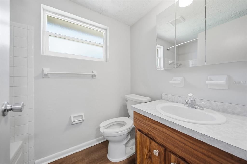 En Venta: $159,900 (2 camas, 1 baños, 675 Pies cuadrados)
