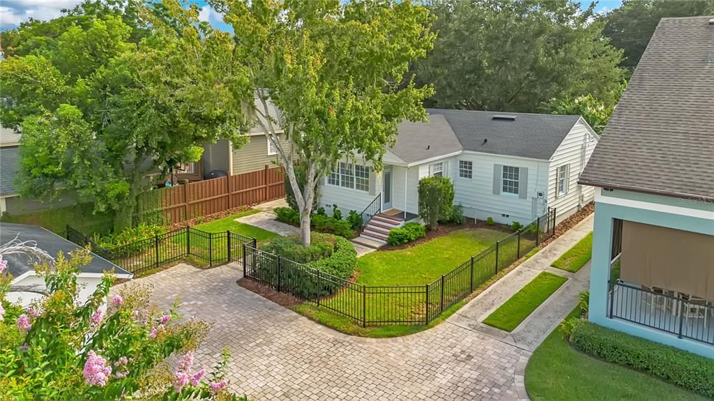 待售: $749,900 (5 贝兹, 2 浴室, 1776 平方英尺)