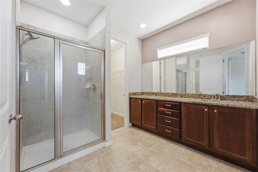 В аренду: $3,100 (4 спален, 2 ванн, 2236 Квадратных фут)