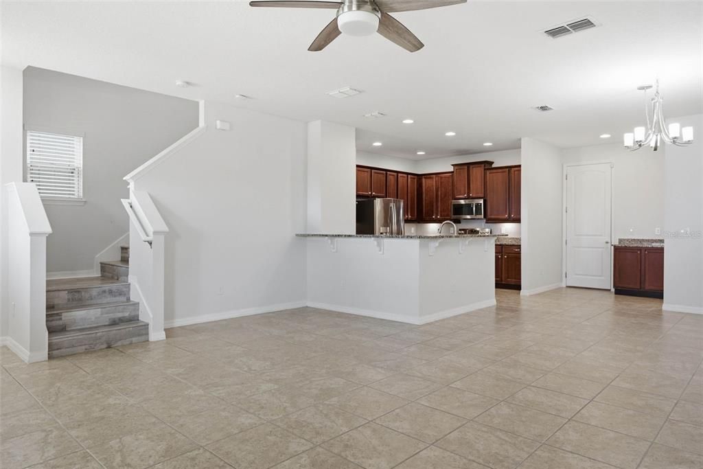 В аренду: $3,100 (4 спален, 2 ванн, 2236 Квадратных фут)