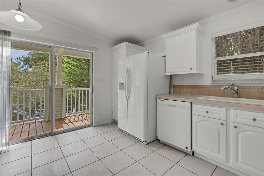 For Sale: $495,000 (3 beds, 2 baths, 1188 Square Feet)