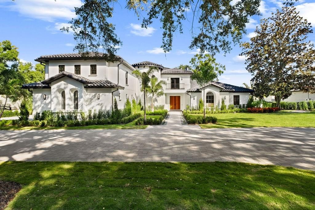 В аренду: $29,000 (7 спален, 5 ванн, 8000 Квадратных фут)
