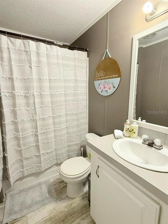 For Sale: $310,000 (2 beds, 2 baths, 1056 Square Feet)