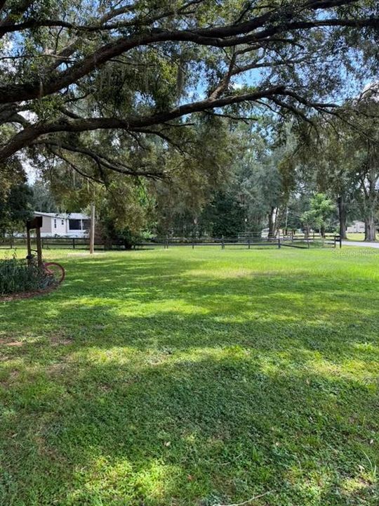 For Sale: $310,000 (2 beds, 2 baths, 1056 Square Feet)