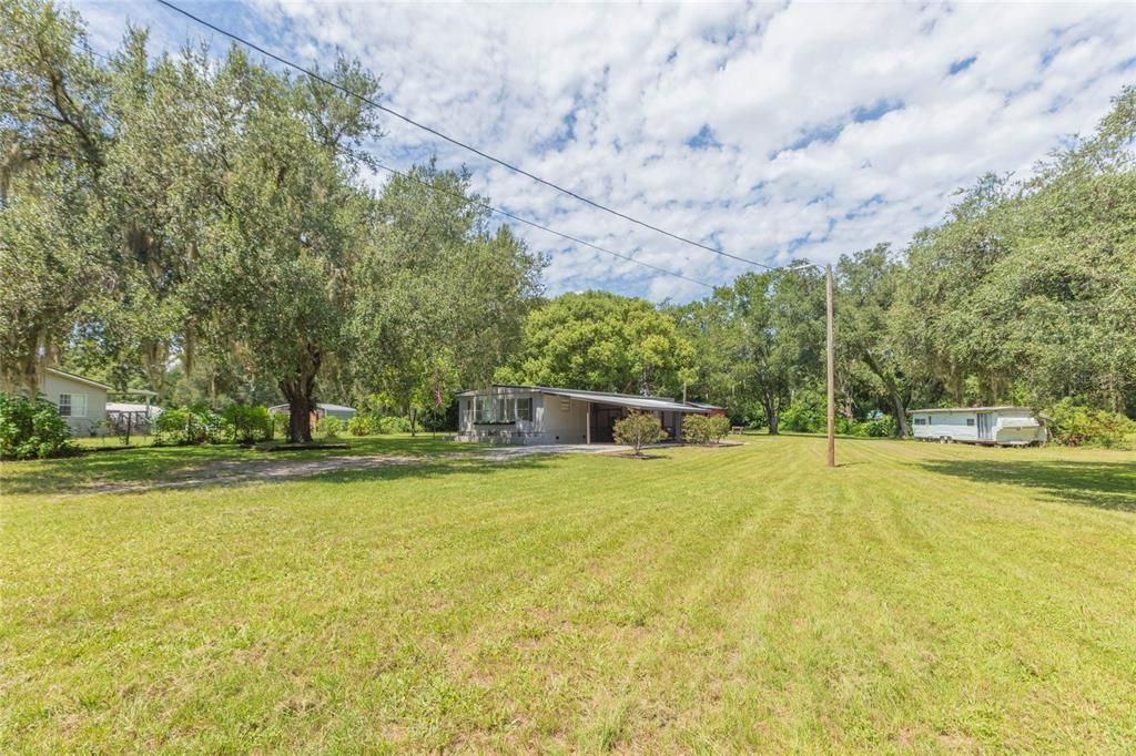 Activo con contrato: $239,900 (3 camas, 2 baños, 1344 Pies cuadrados)