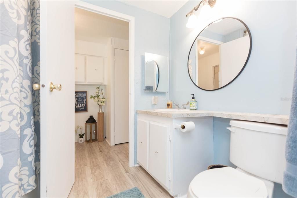 Activo con contrato: $239,900 (3 camas, 2 baños, 1344 Pies cuadrados)
