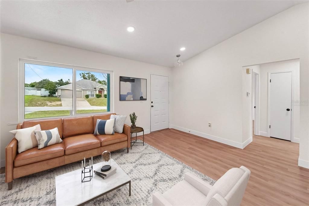 For Sale: $234,950 (2 beds, 2 baths, 946 Square Feet)