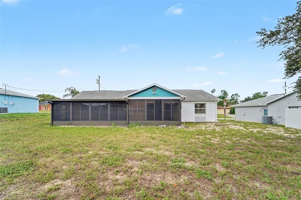 For Sale: $234,950 (2 beds, 2 baths, 946 Square Feet)