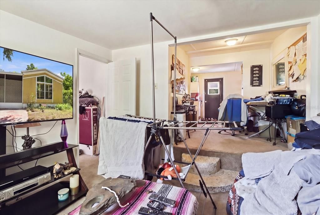 En Venta: $137,000 (2 camas, 1 baños, 912 Pies cuadrados)