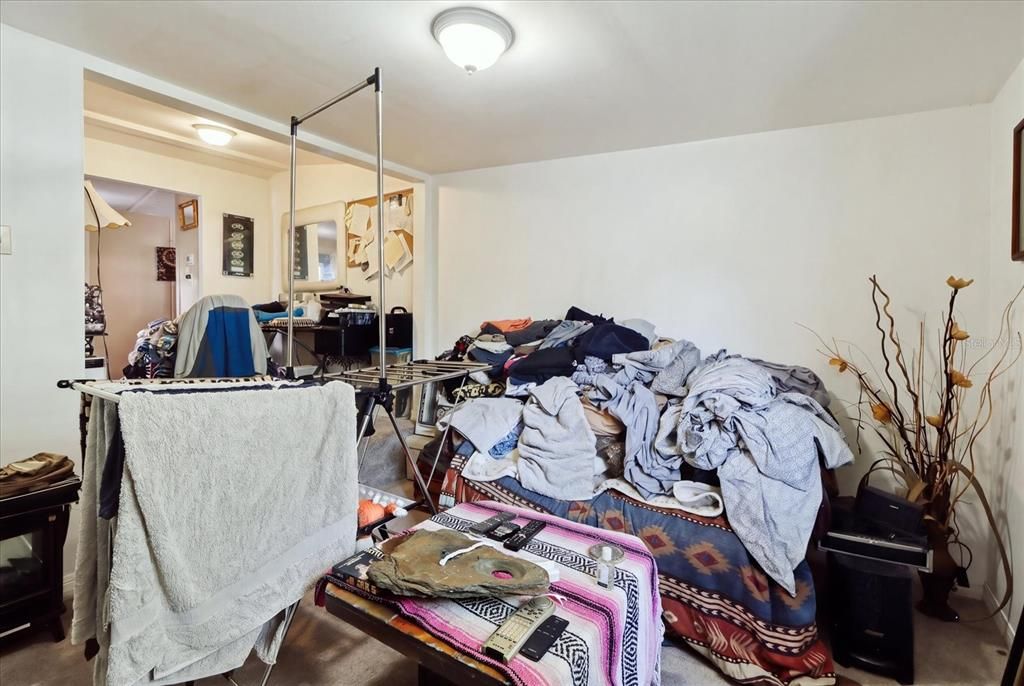 En Venta: $137,000 (2 camas, 1 baños, 912 Pies cuadrados)