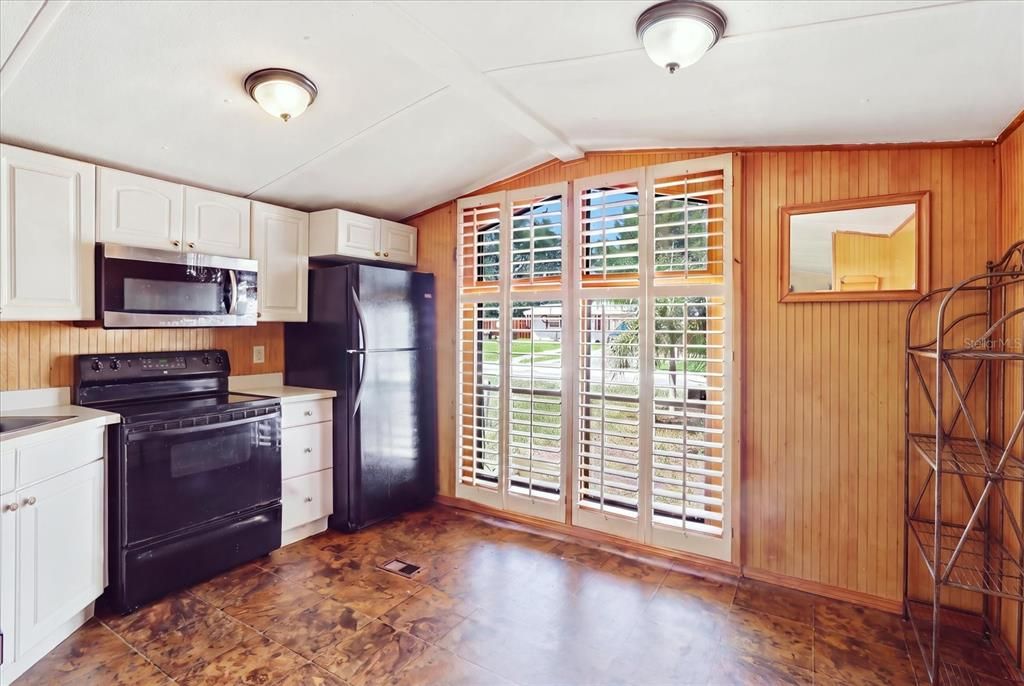 En Venta: $137,000 (2 camas, 1 baños, 912 Pies cuadrados)