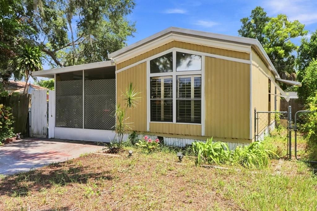 En Venta: $137,000 (2 camas, 1 baños, 912 Pies cuadrados)