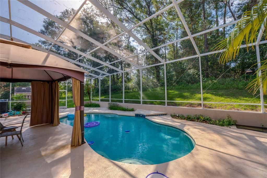 En Venta: $737,000 (6 camas, 3 baños, 3773 Pies cuadrados)