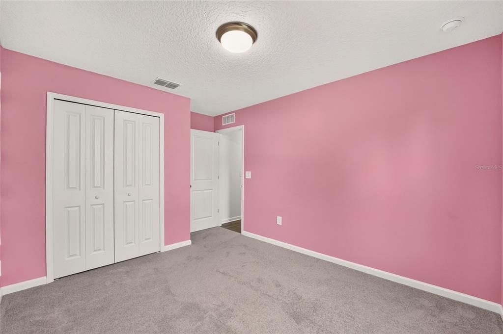 For Sale: $314,999 (4 beds, 2 baths, 1815 Square Feet)
