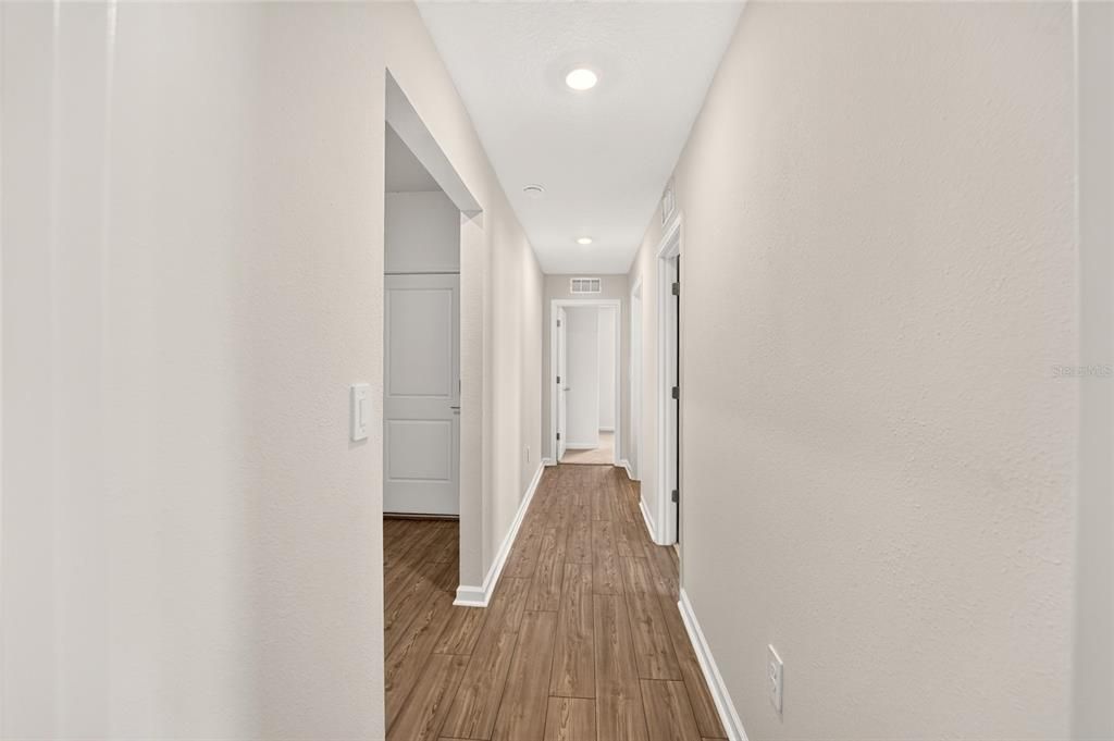 For Sale: $314,999 (4 beds, 2 baths, 1815 Square Feet)
