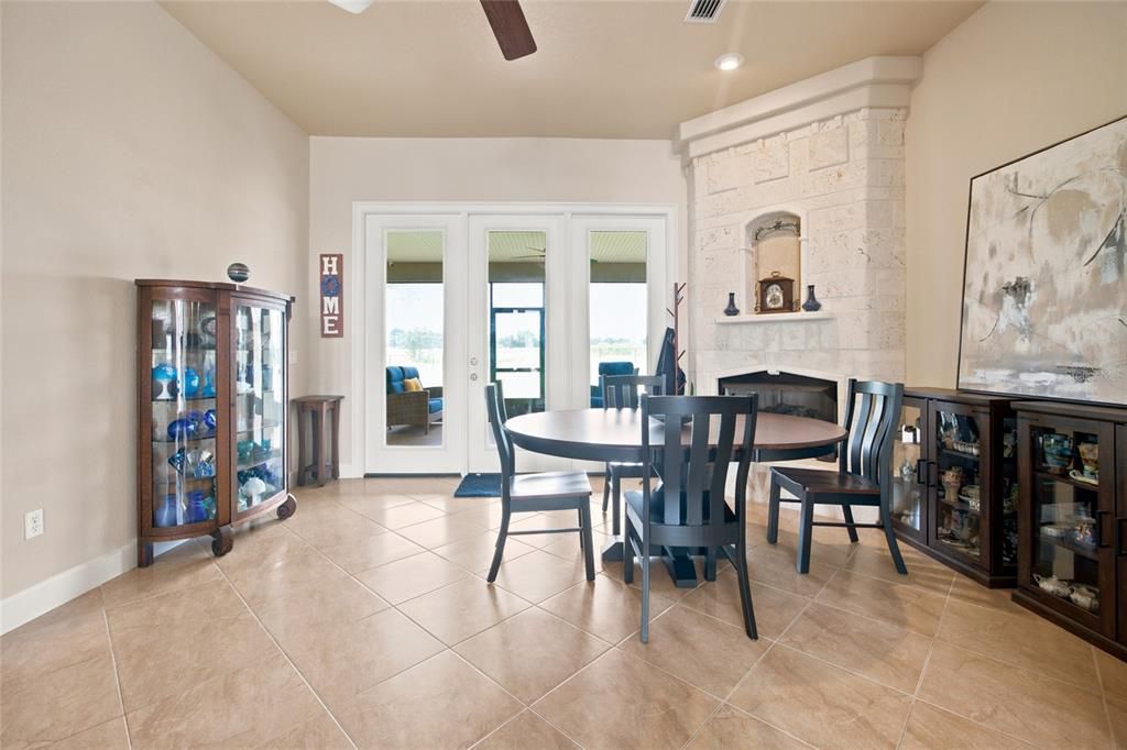 For Sale: $510,000 (4 beds, 2 baths, 2527 Square Feet)