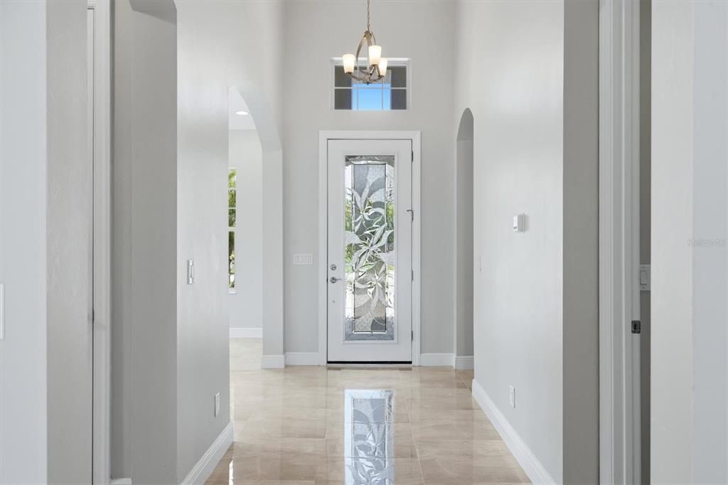 En Venta: $1,125,000 (3 camas, 2 baños, 2316 Pies cuadrados)