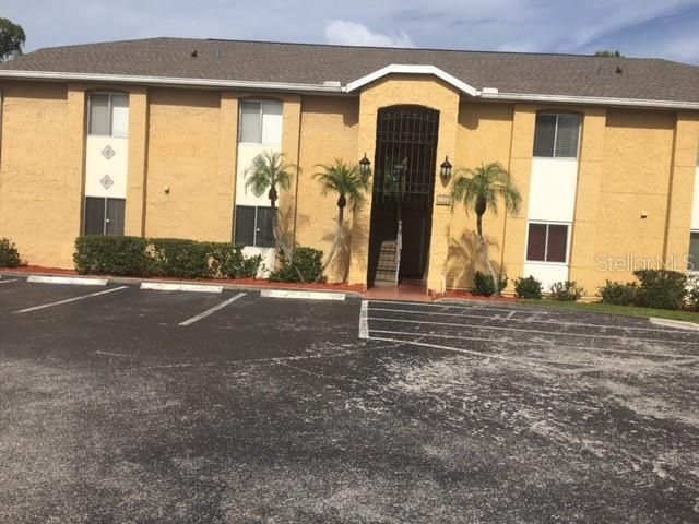 En Venta: $177,000 (2 camas, 2 baños, 1049 Pies cuadrados)