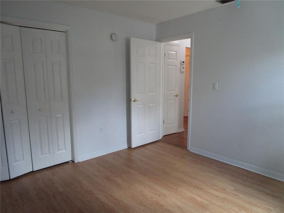 For Sale: $309,900 (3 beds, 2 baths, 1708 Square Feet)