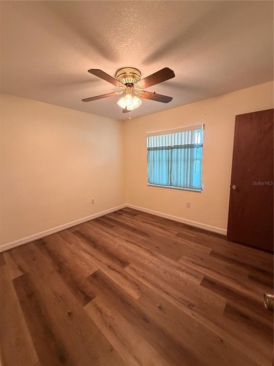 For Sale: $268,900 (3 beds, 2 baths, 1075 Square Feet)