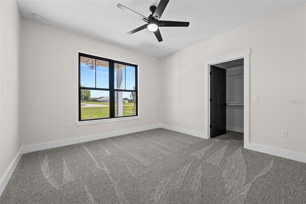 For Sale: $899,000 (4 beds, 4 baths, 2895 Square Feet)