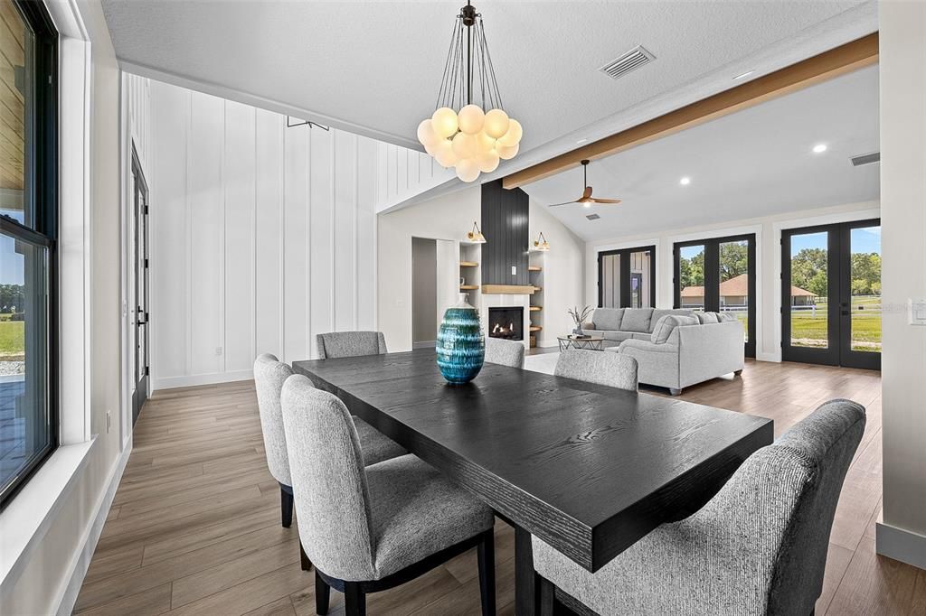 For Sale: $899,000 (4 beds, 4 baths, 2895 Square Feet)