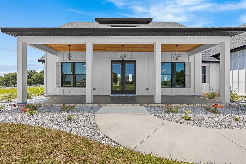 For Sale: $899,000 (4 beds, 4 baths, 2895 Square Feet)
