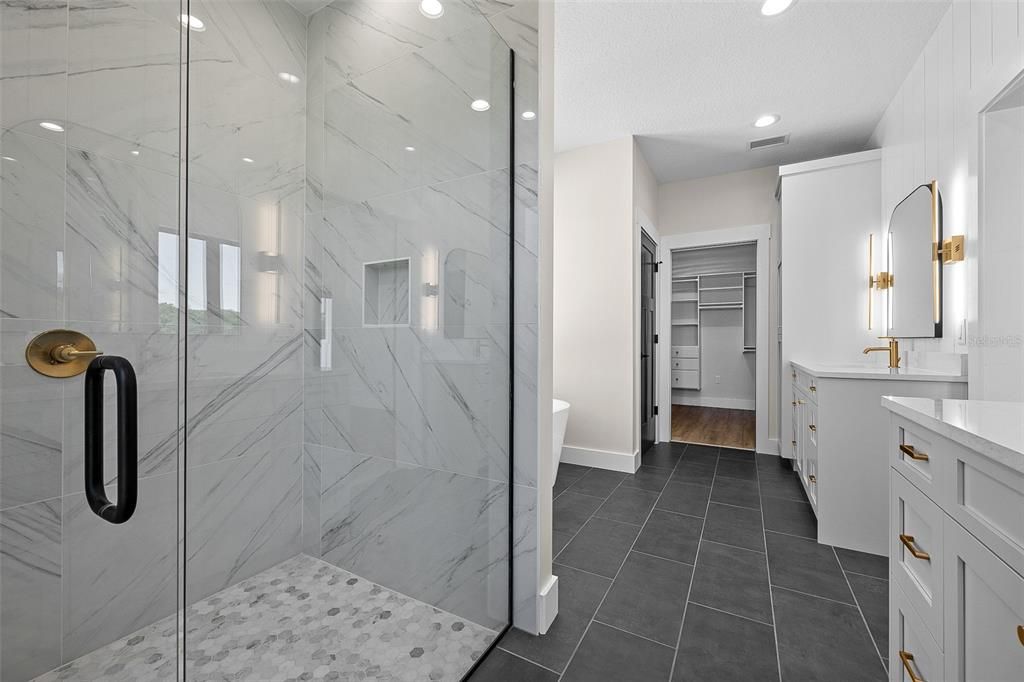 For Sale: $899,000 (4 beds, 4 baths, 2895 Square Feet)