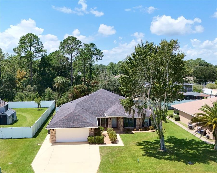 For Sale: $465,000 (4 beds, 2 baths, 2558 Square Feet)