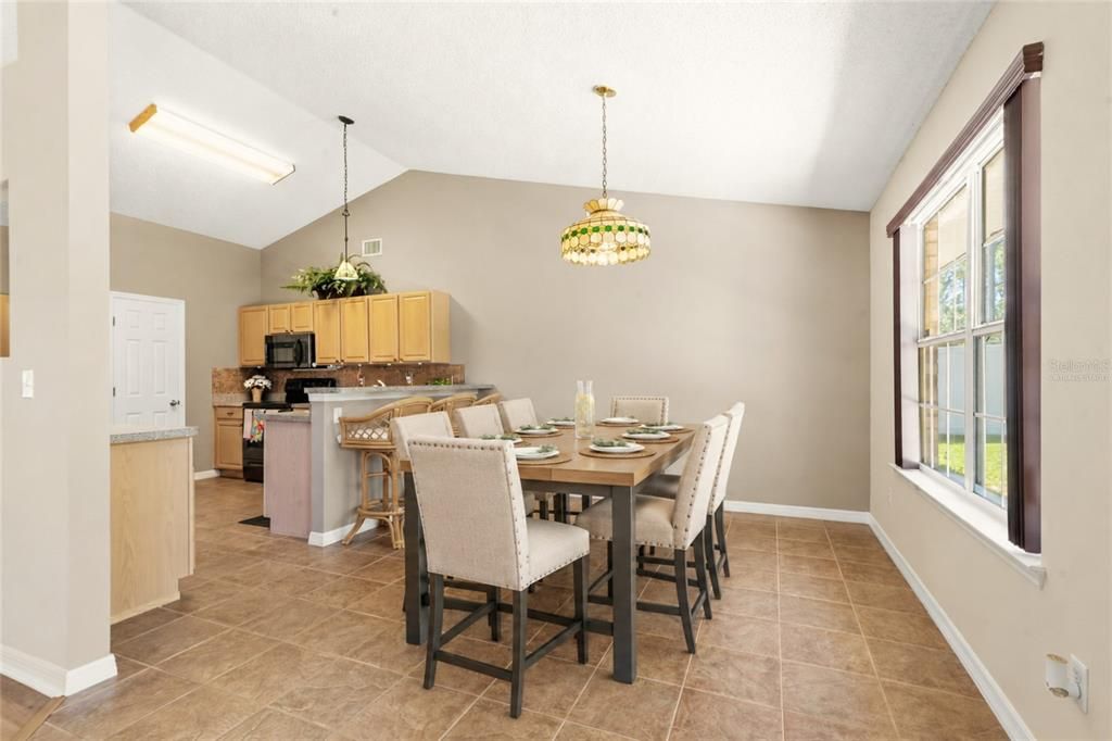 For Sale: $465,000 (4 beds, 2 baths, 2558 Square Feet)