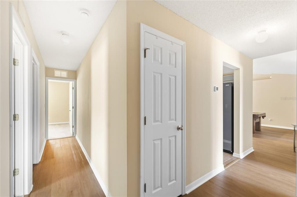 For Sale: $465,000 (4 beds, 2 baths, 2558 Square Feet)