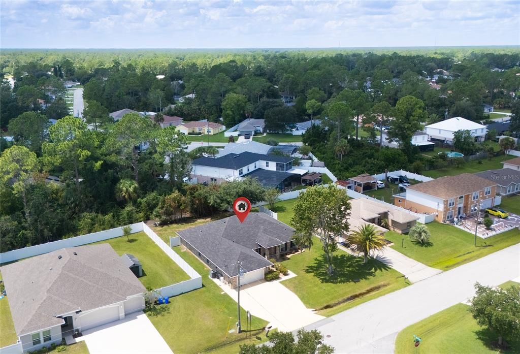 For Sale: $465,000 (4 beds, 2 baths, 2558 Square Feet)