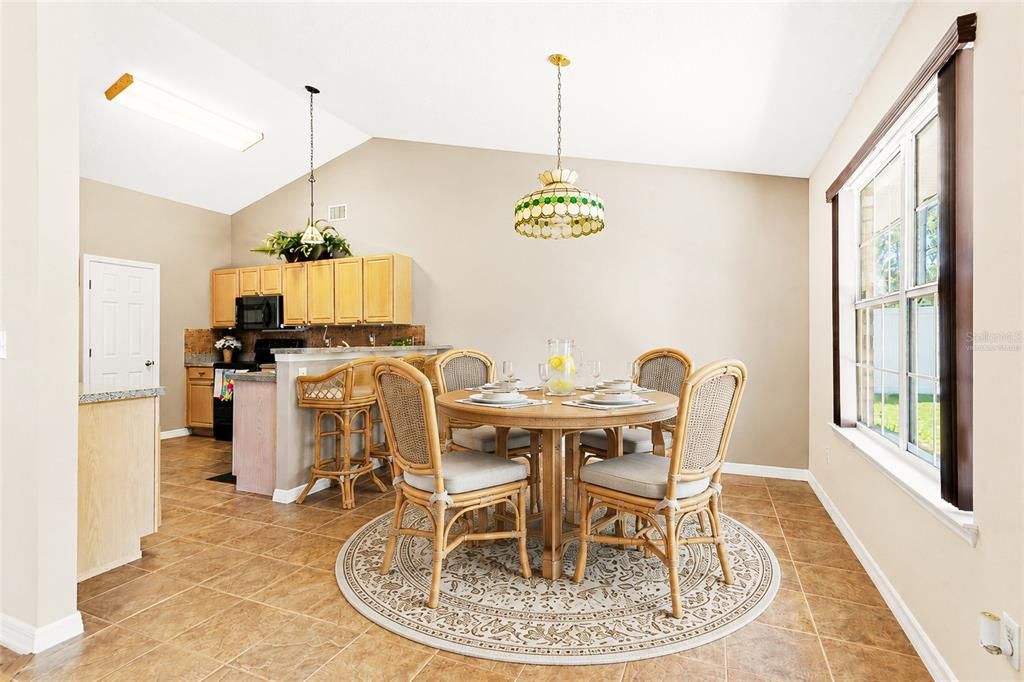 For Sale: $465,000 (4 beds, 2 baths, 2558 Square Feet)