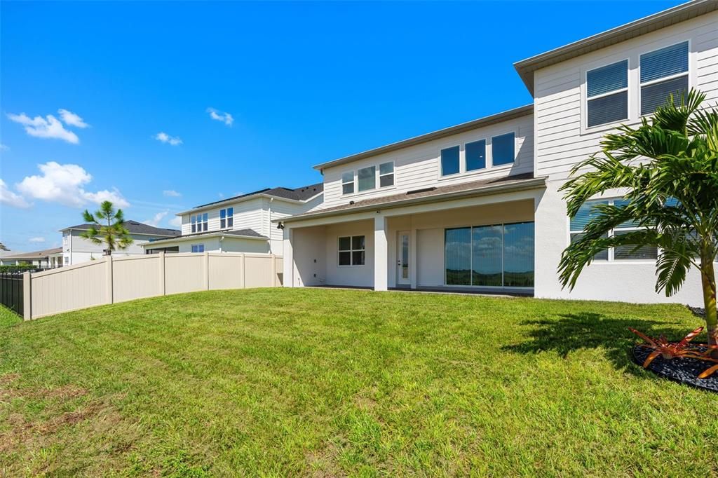 En Venta: $1,325,000 (5 camas, 5 baños, 4441 Pies cuadrados)