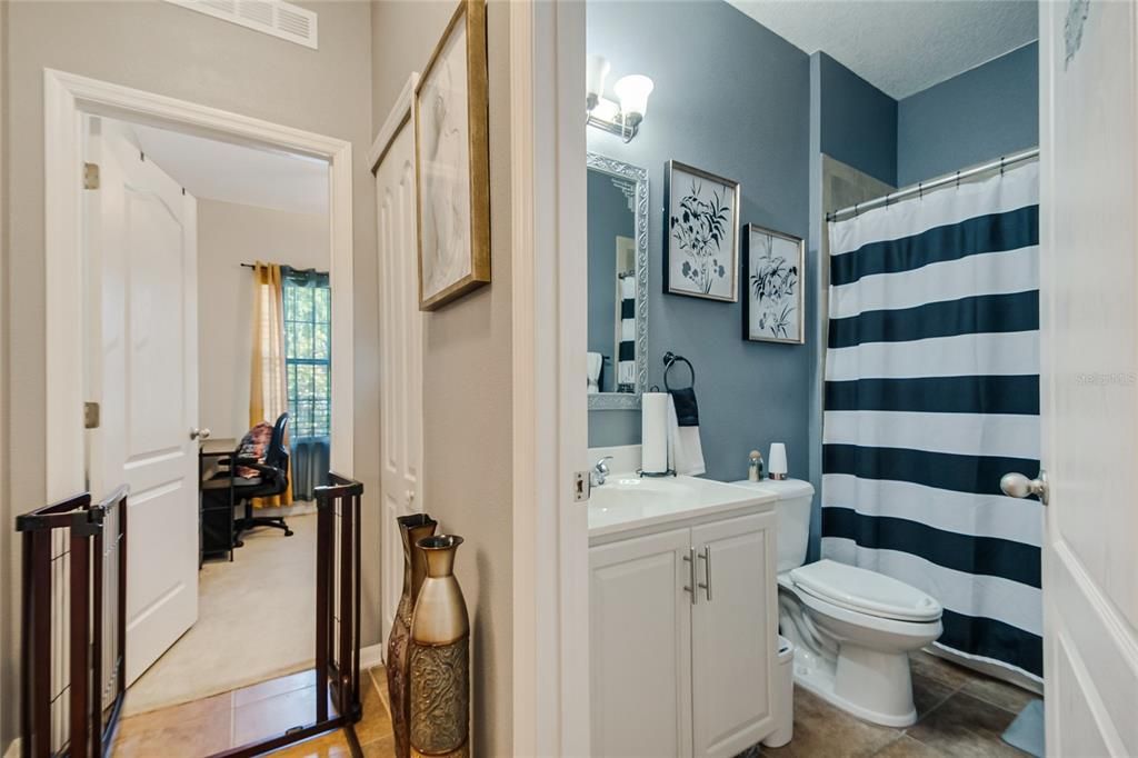 For Sale: $320,000 (3 beds, 2 baths, 1634 Square Feet)
