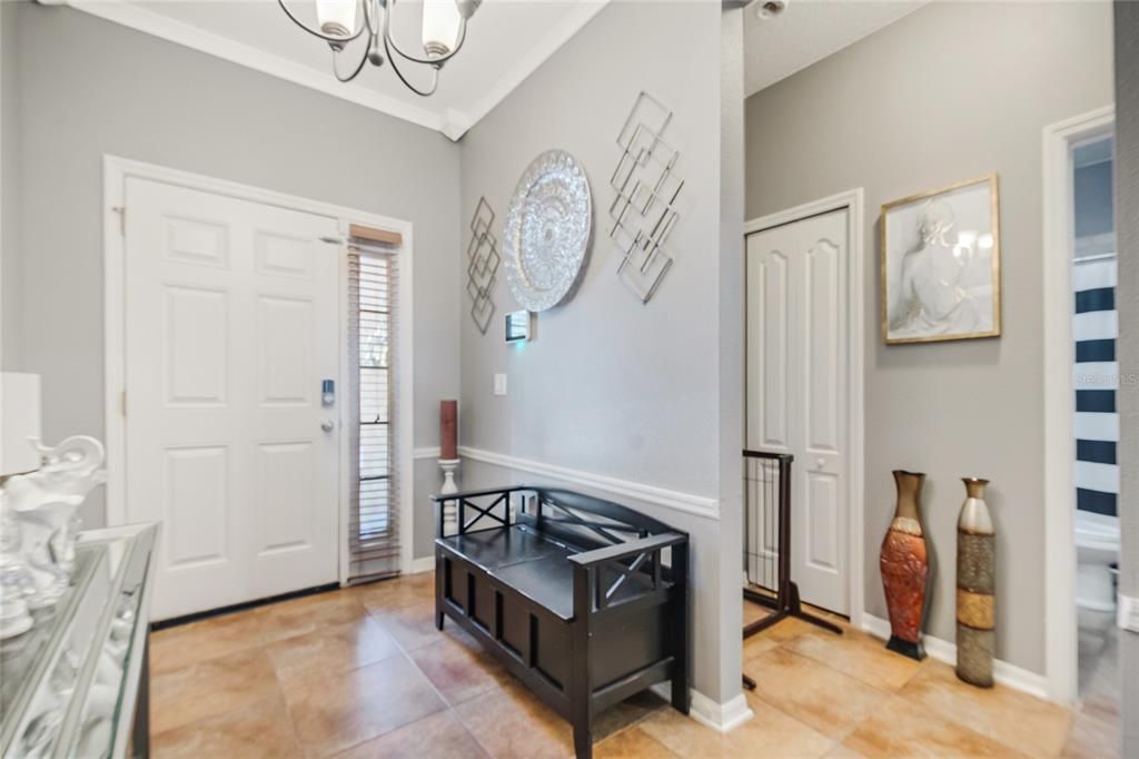 For Sale: $320,000 (3 beds, 2 baths, 1634 Square Feet)