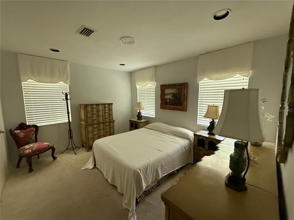 En Venta: $995,000 (4 camas, 3 baños, 3092 Pies cuadrados)