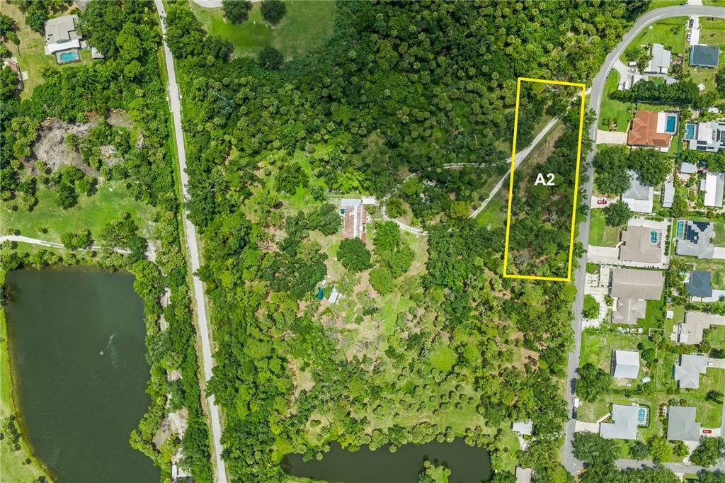 На продажу: $450,000 (0.87 acres)