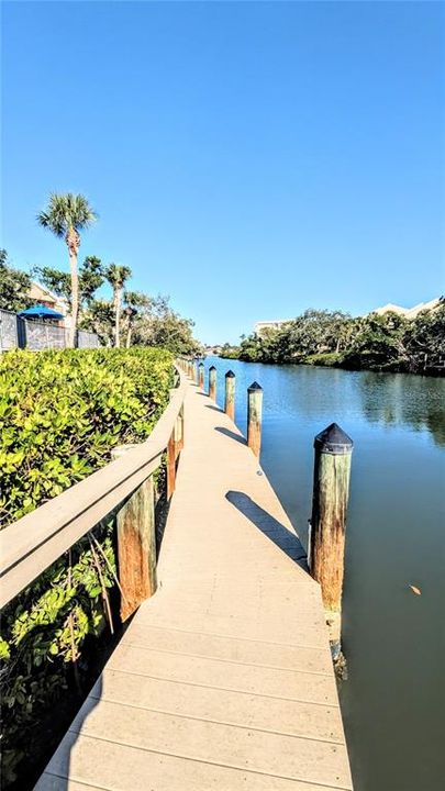 В аренду: $1,875 (2 спален, 1 ванн, 900 Квадратных фут)