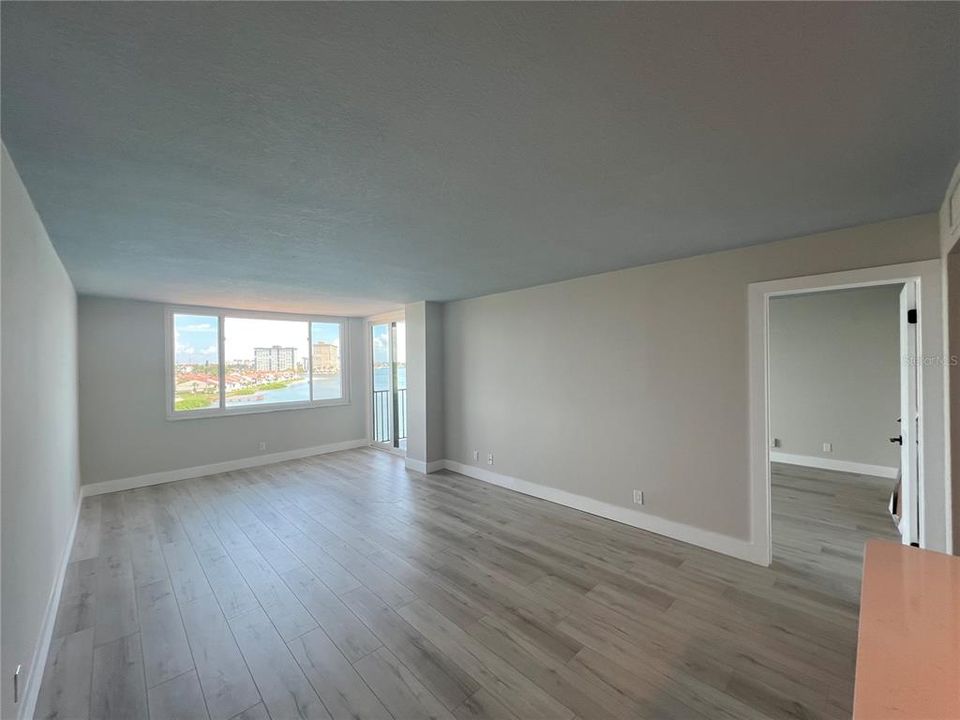 В аренду: $2,500 (1 спален, 1 ванн, 780 Квадратных фут)