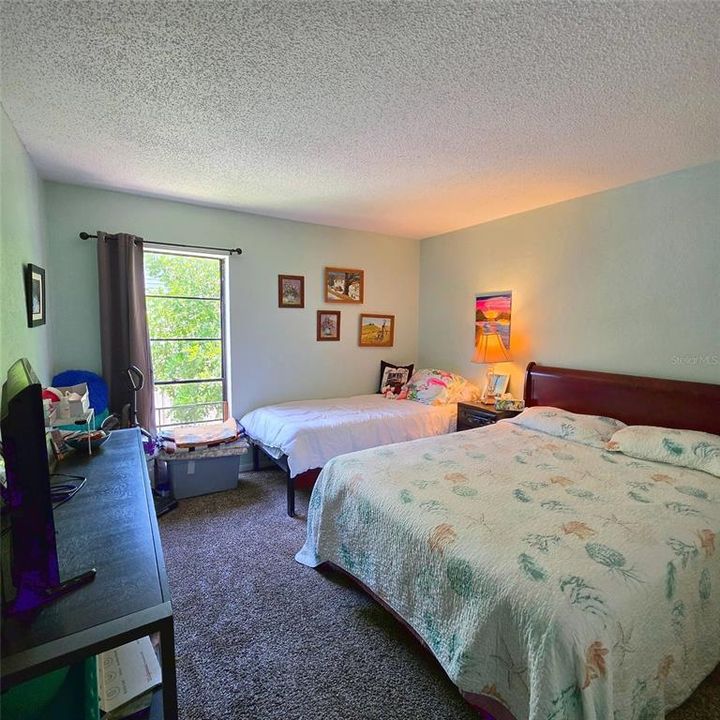 En Renta: $2,495 (2 camas, 2 baños, 1200 Pies cuadrados)