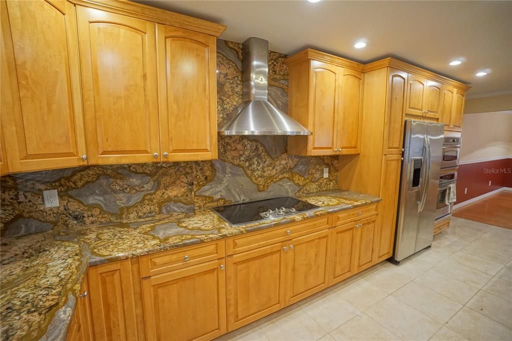 En Renta: $2,995 (3 camas, 2 baños, 1973 Pies cuadrados)
