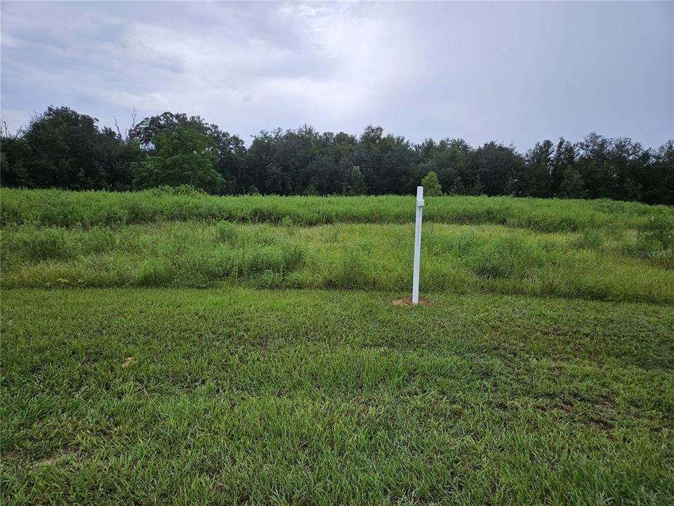 待售: $150,000 (1.93 acres)