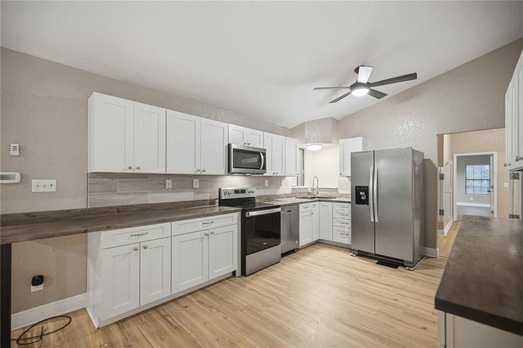 En Venta: $269,999 (3 camas, 2 baños, 1628 Pies cuadrados)