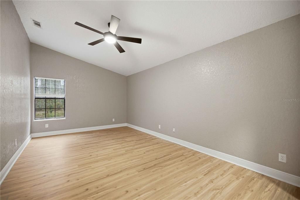 En Venta: $269,999 (3 camas, 2 baños, 1628 Pies cuadrados)