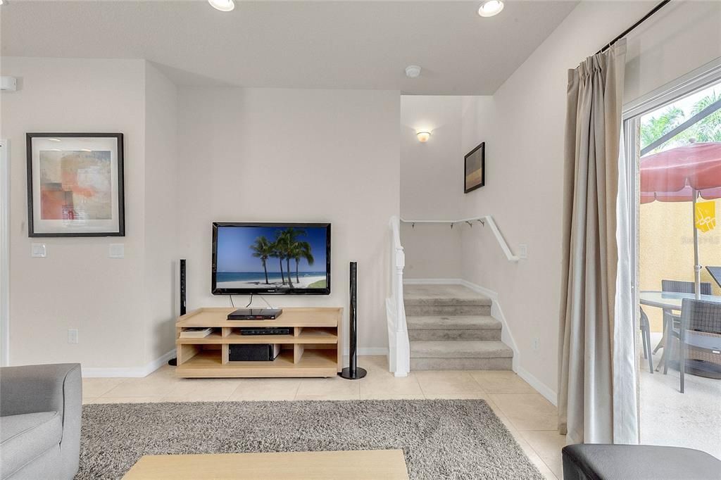 En Venta: $305,000 (2 camas, 2 baños, 1161 Pies cuadrados)