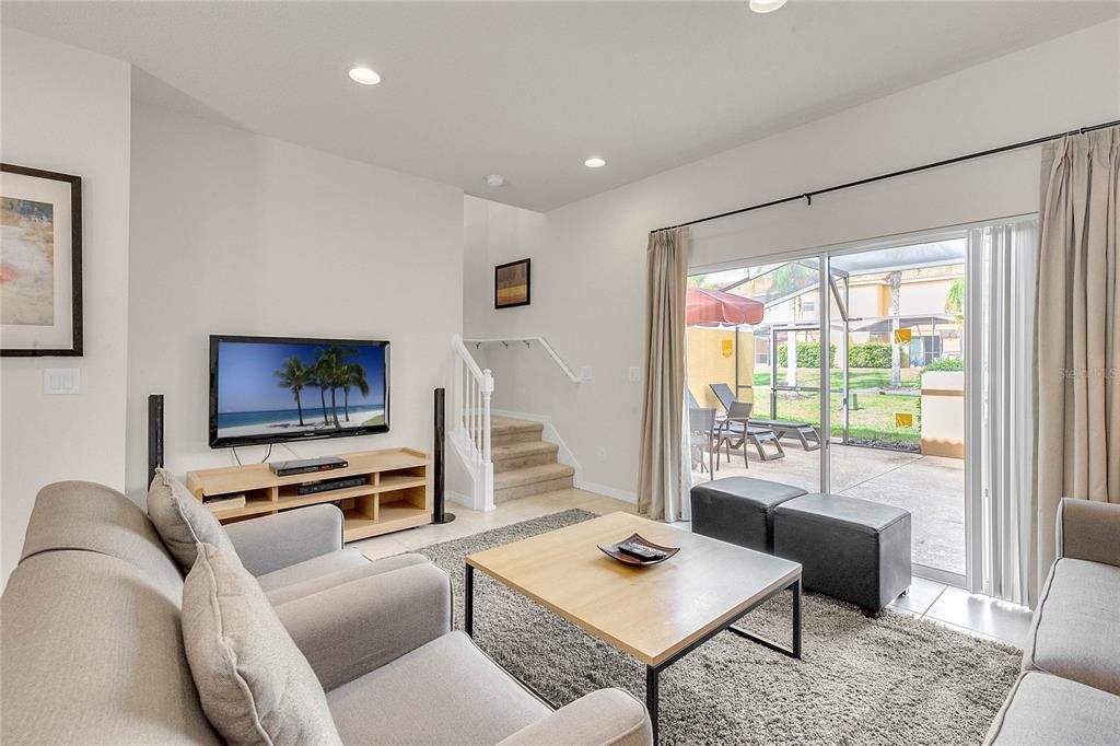 En Venta: $305,000 (2 camas, 2 baños, 1161 Pies cuadrados)