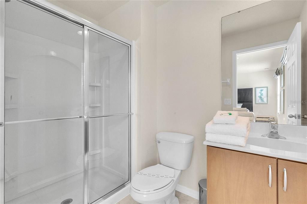 En Venta: $305,000 (2 camas, 2 baños, 1161 Pies cuadrados)