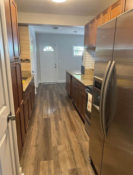 For Sale: $460,000 (3 beds, 2 baths, 1246 Square Feet)