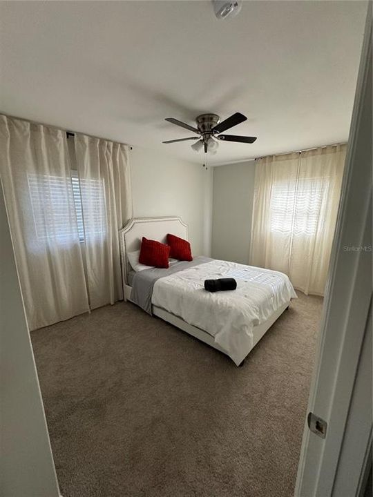 For Sale: $460,000 (3 beds, 2 baths, 1246 Square Feet)